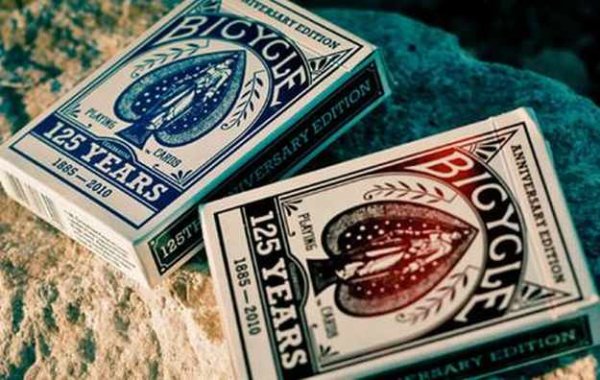 Bicycle Deck 125th Anniversary Edition Set Burgundy and Blue